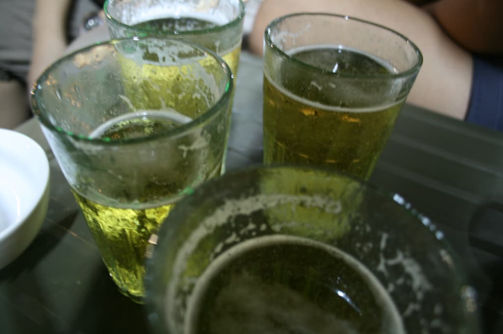 Fresh draught beer — Bia hơi